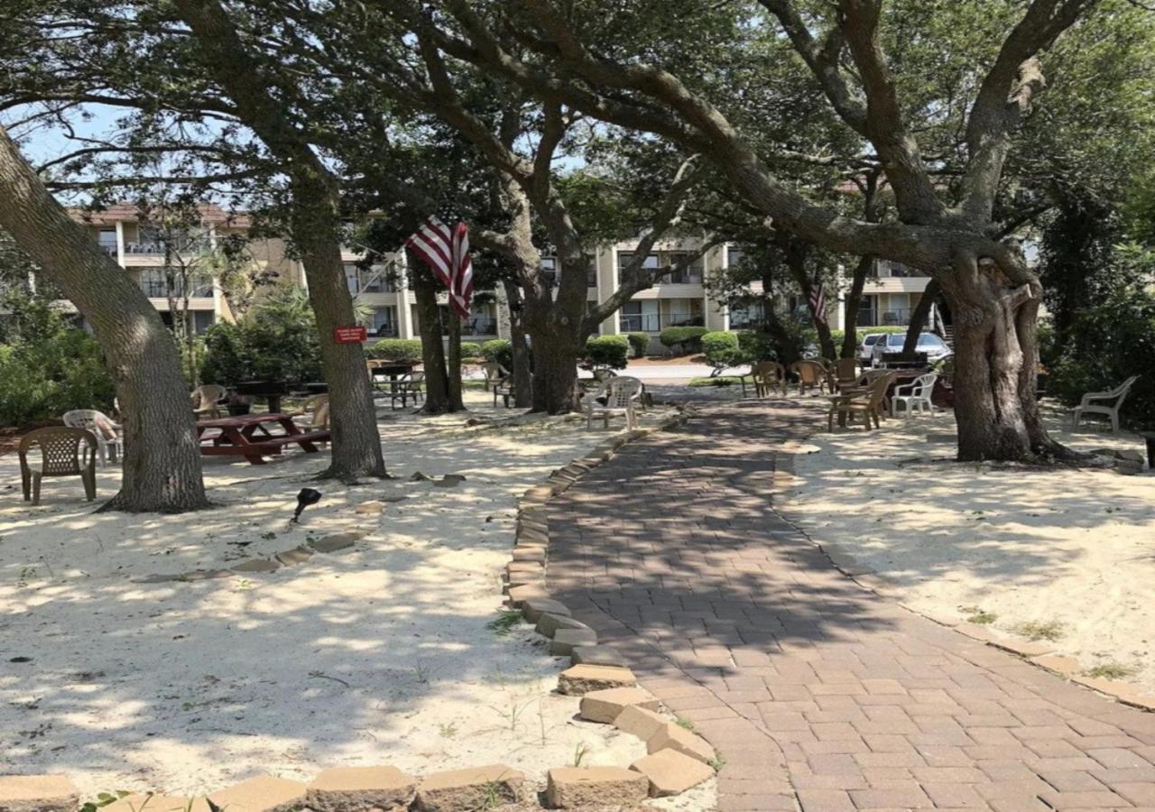 Luxury Beach Villa With Amazing Resort Amenities Biggest Pool On Hilton Head Island Hhi Beach Tennis Resort Exterior photo